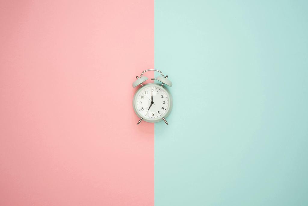 Entendiendo las Discrepancias de Tiempo en Sistemas Distribuidos